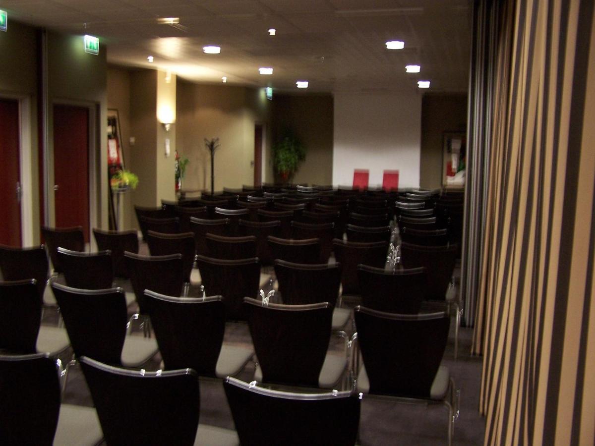 Hotel De Loire Et Restaurant Les Bateliers Trélazé Eksteriør bilde